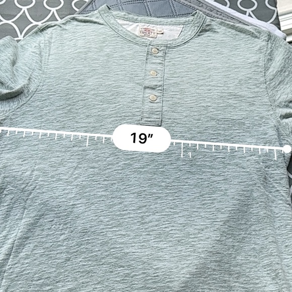 SOLD!!! Green Faherty 3 button polo - Picture 7 of 8